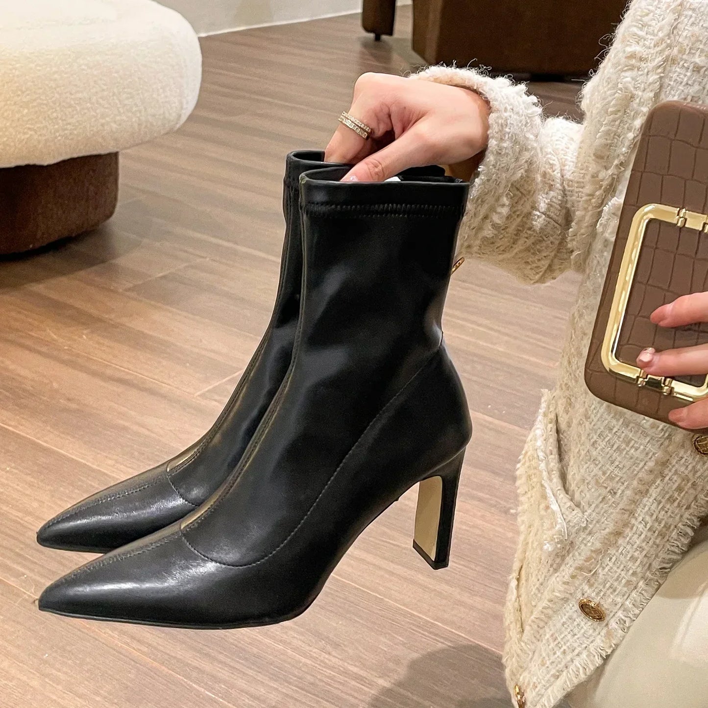 Tailored and Comfortable Orthopedic Boots