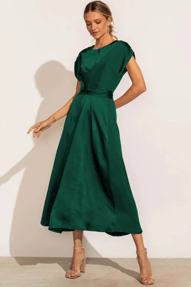 LM | Elegant party dress in silk satin
