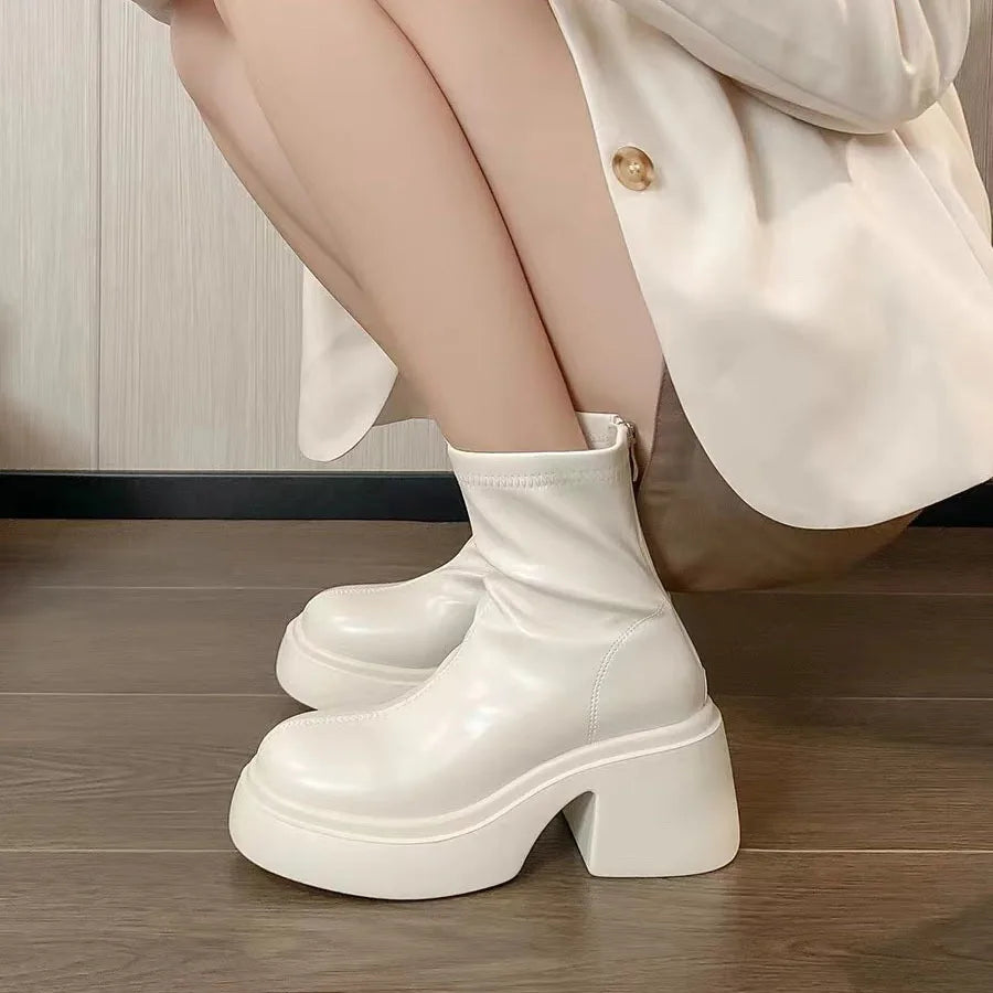 Durable and Supportive Orthopedic Boots