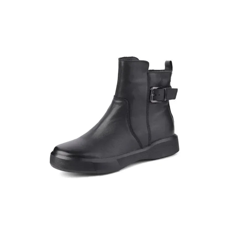 Versatile and Supportive Orthopedic Boots