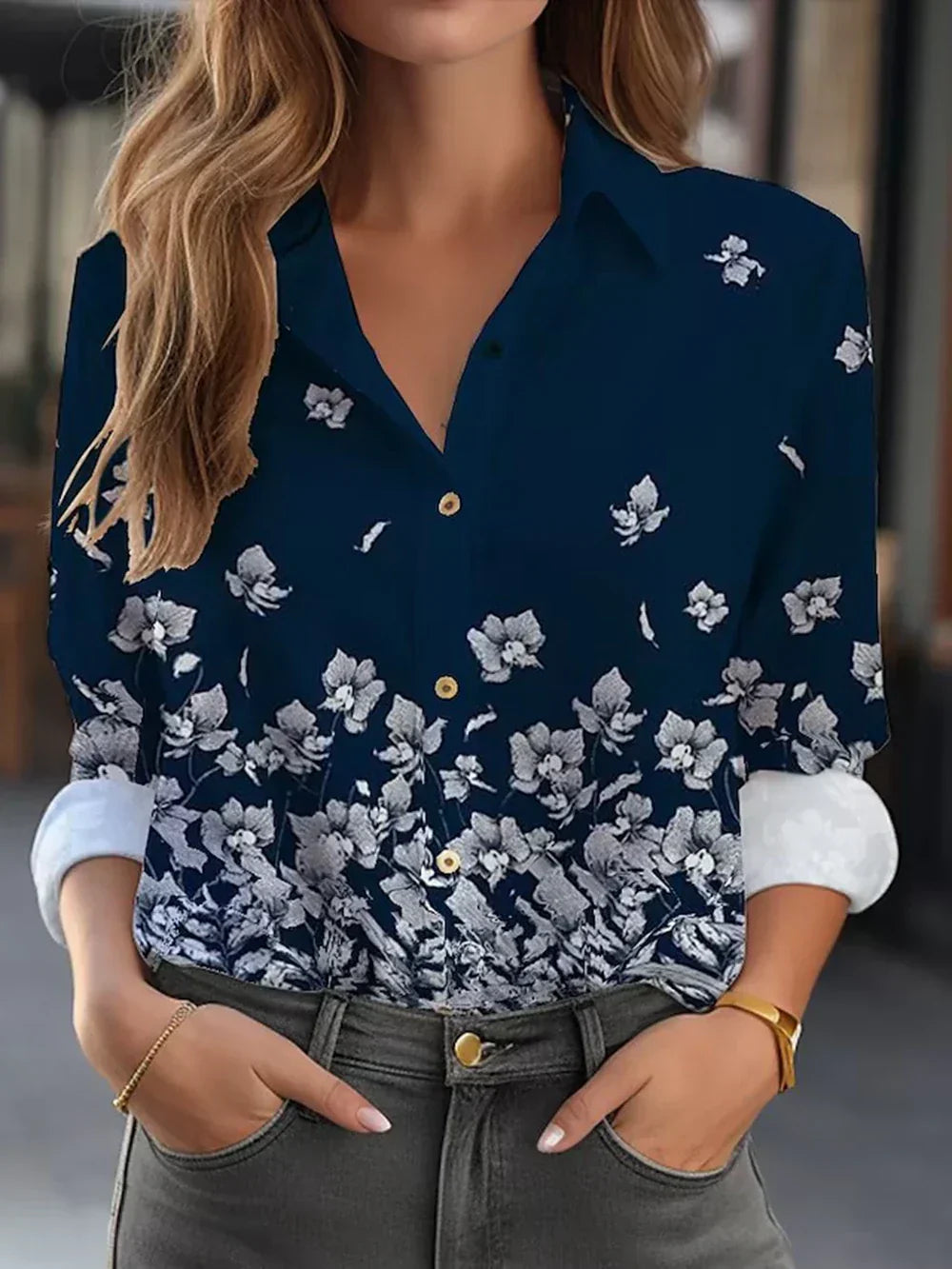 LM | Elegant blouse with floral print