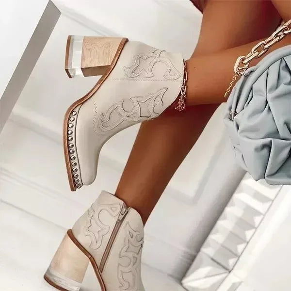 Durable and Supportive Orthopedic Boots