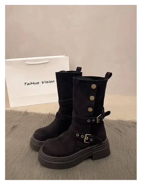 Tailored and Comfortable Orthopedic Boots
