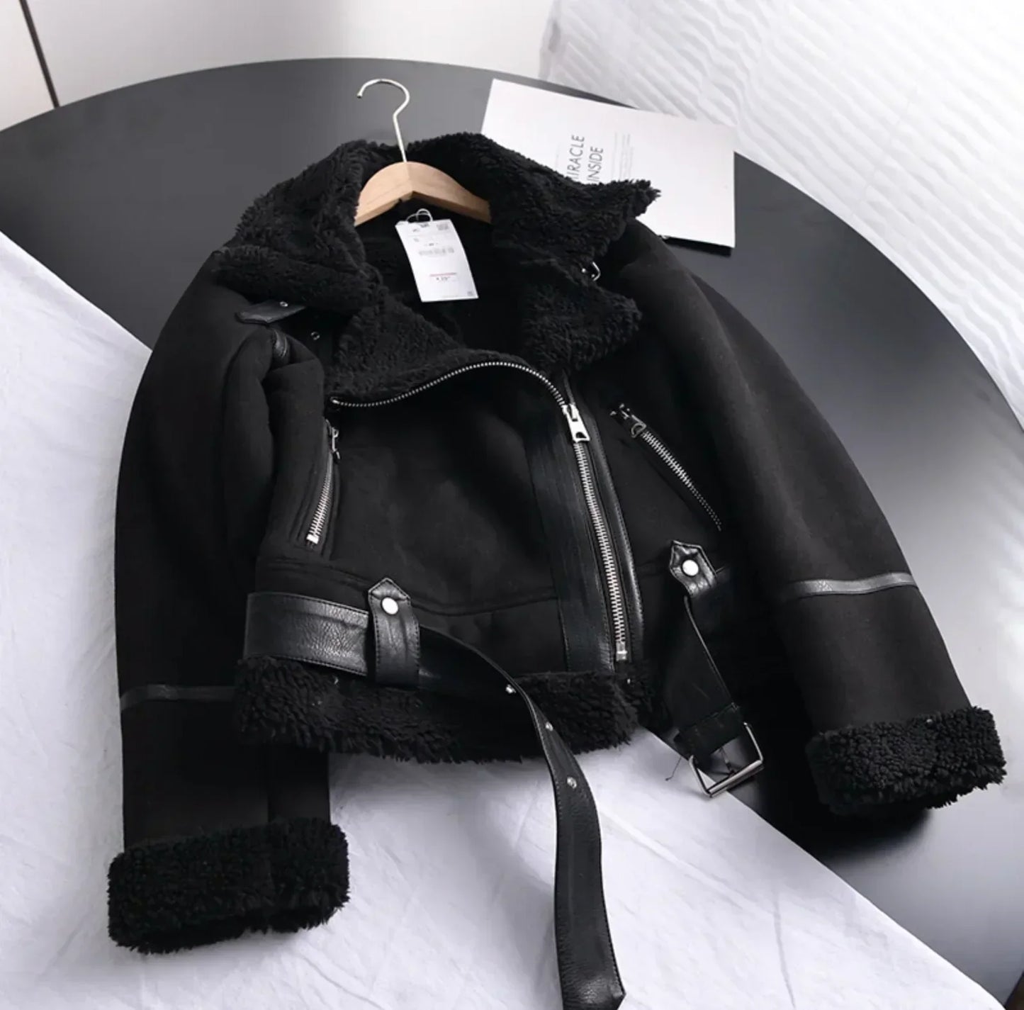 LM | Relaxed and timeless jacket