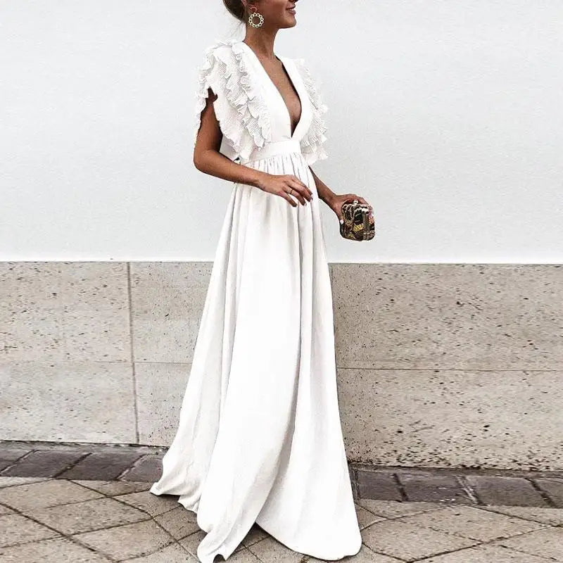LM | Elegant dress with ruffled sleeves