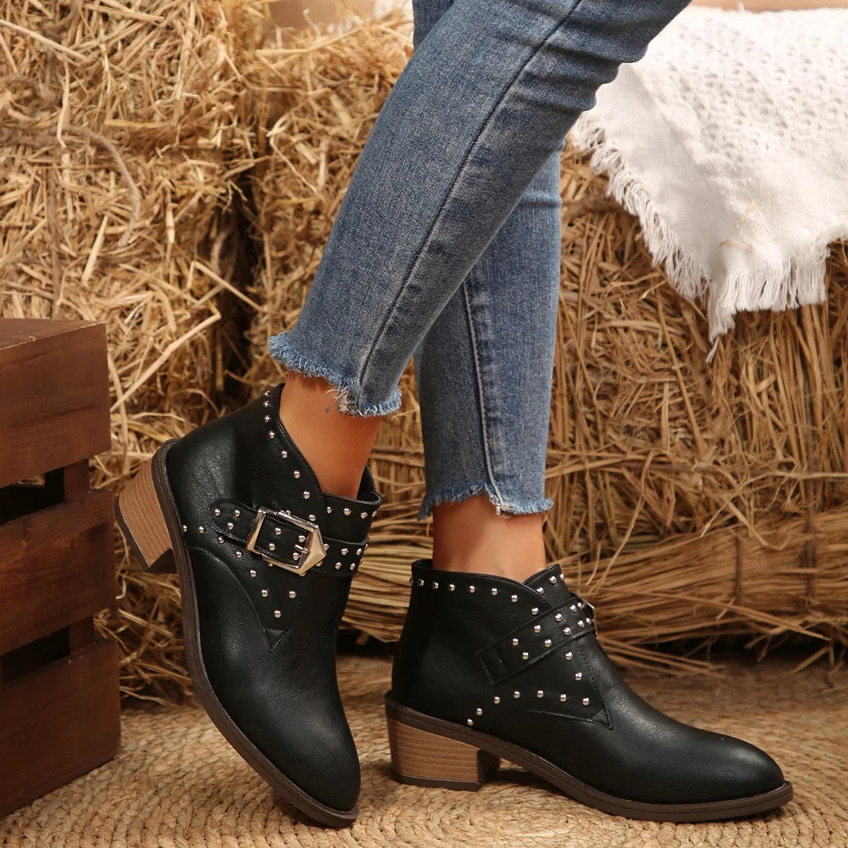 Tailored and Comfortable Orthopedic Boots