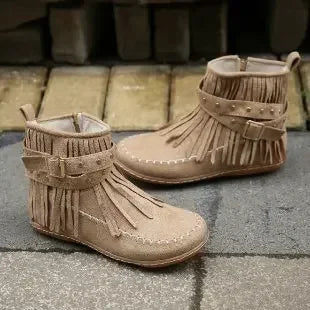 Versatile and Supportive Orthopedic Boots