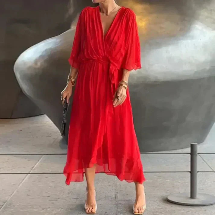 LM | Elegant and sophisticated dress
