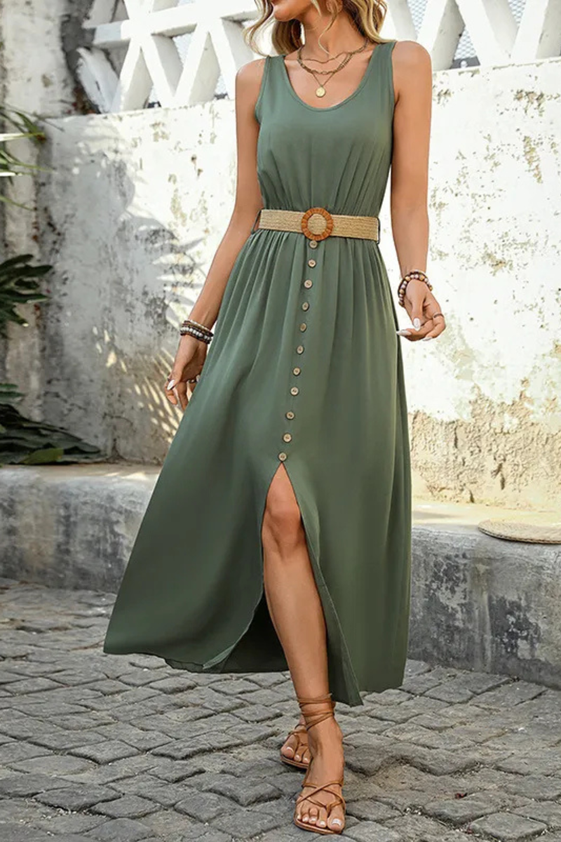 LM | Summer dress with round neckline and sleeveless neckline