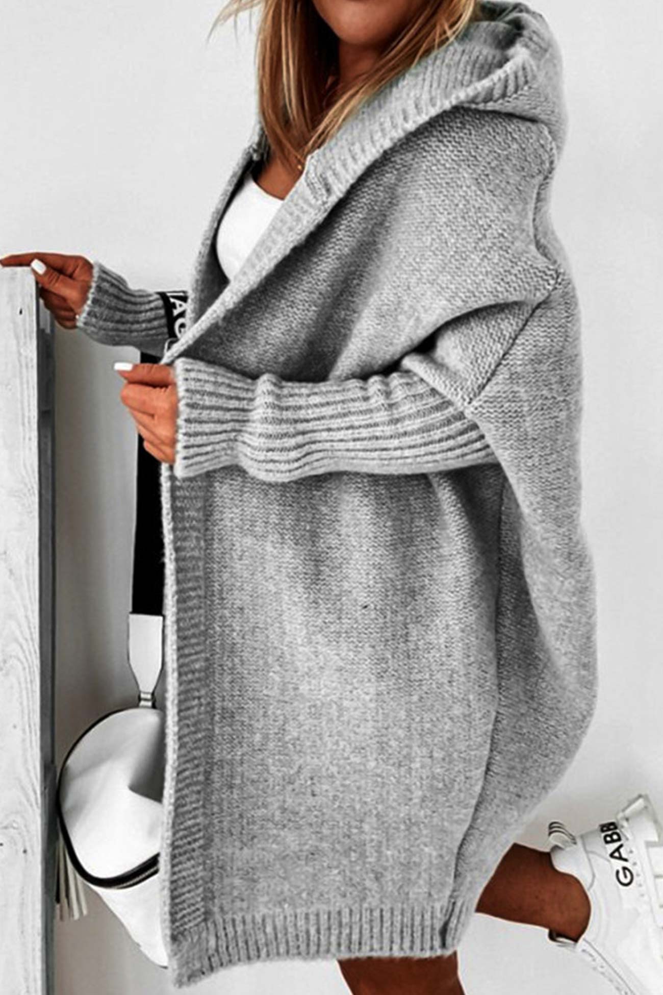 LM | Tailored and elegant cardigan
