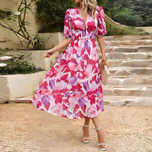 LM | Dress with V-neck and floral pattern