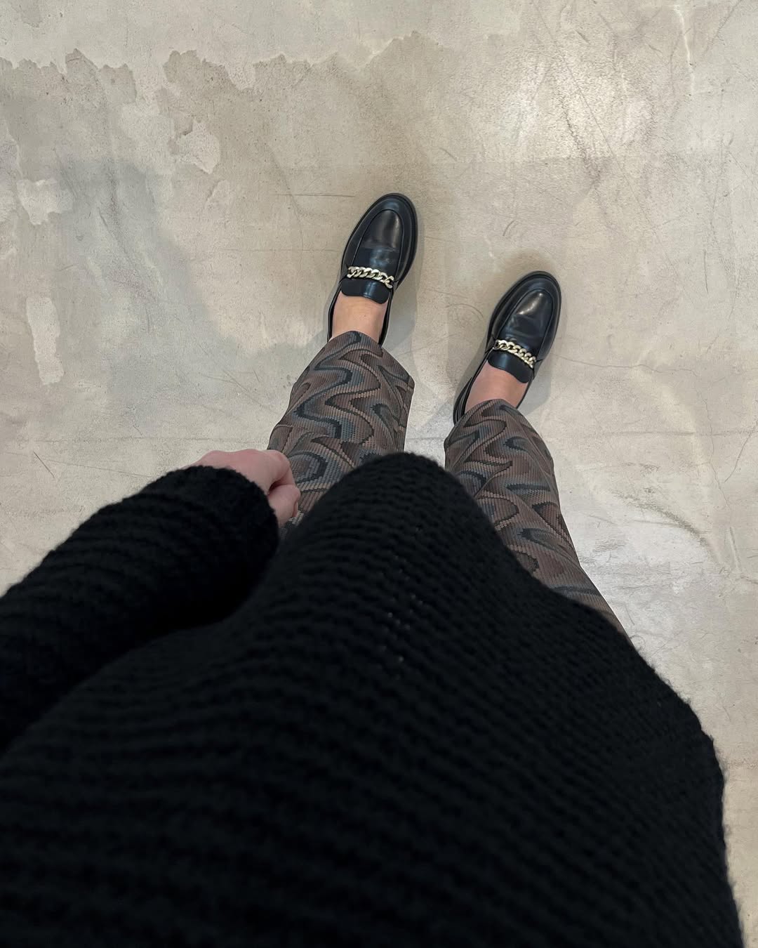 Elegante Loafer mit Goldkette