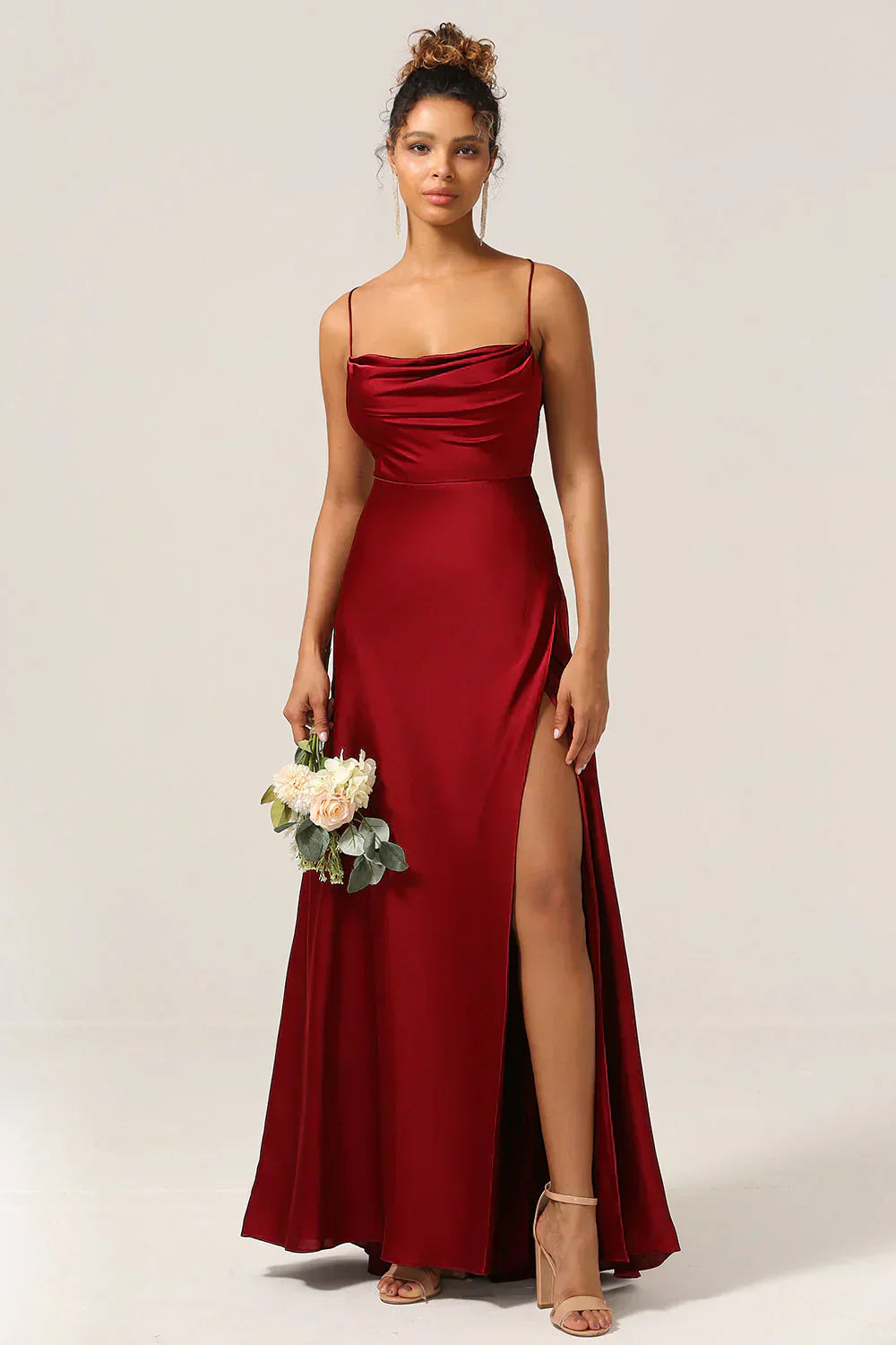 LM | Maxi dress with flowing silk pattern and elegant back