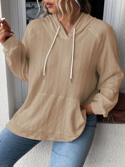 LM | Classic and comfortable hoodie