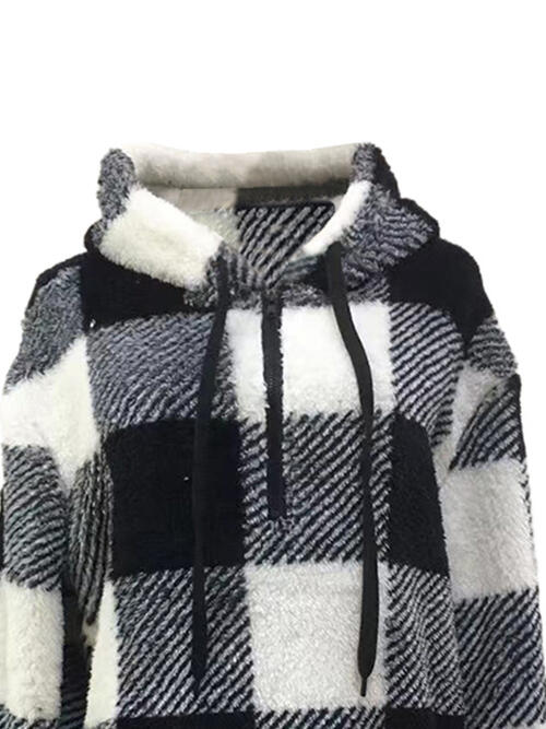 LM | Classic and stylish hoodie