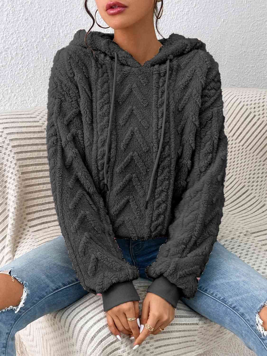 LM | Casual and comfortable hoodie