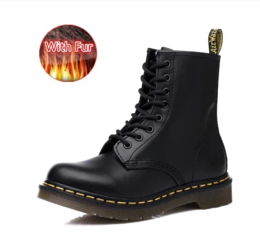 LM | Leather boots with thick soles