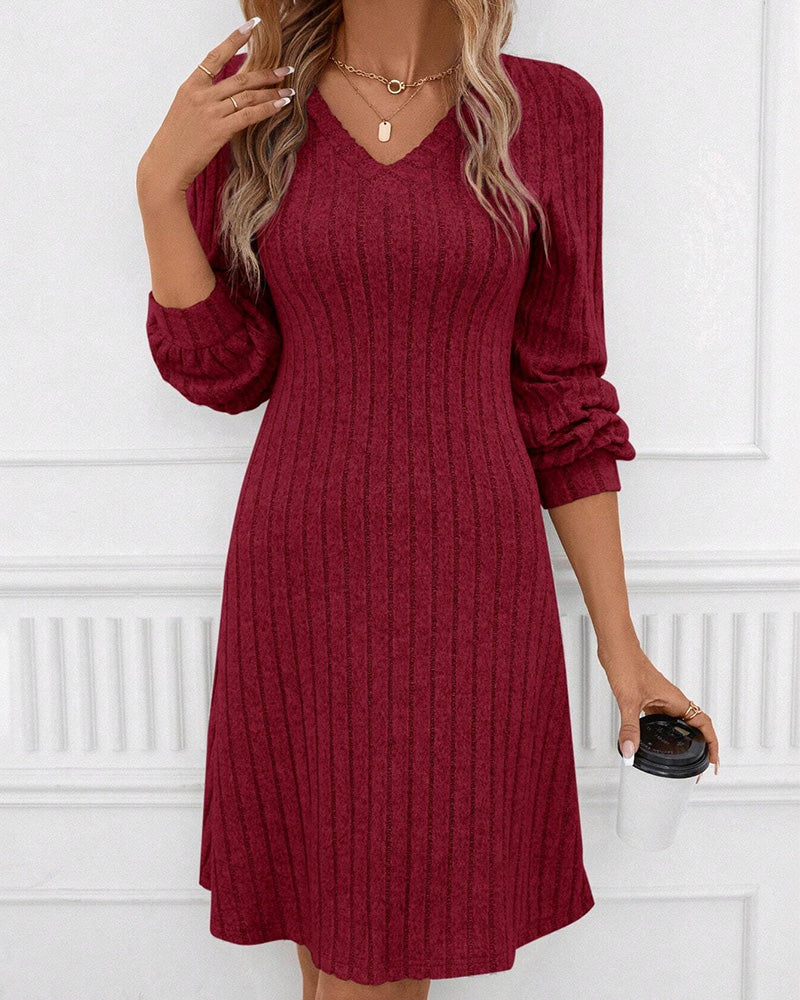 LM | Plain ribbed dress with V-neckline