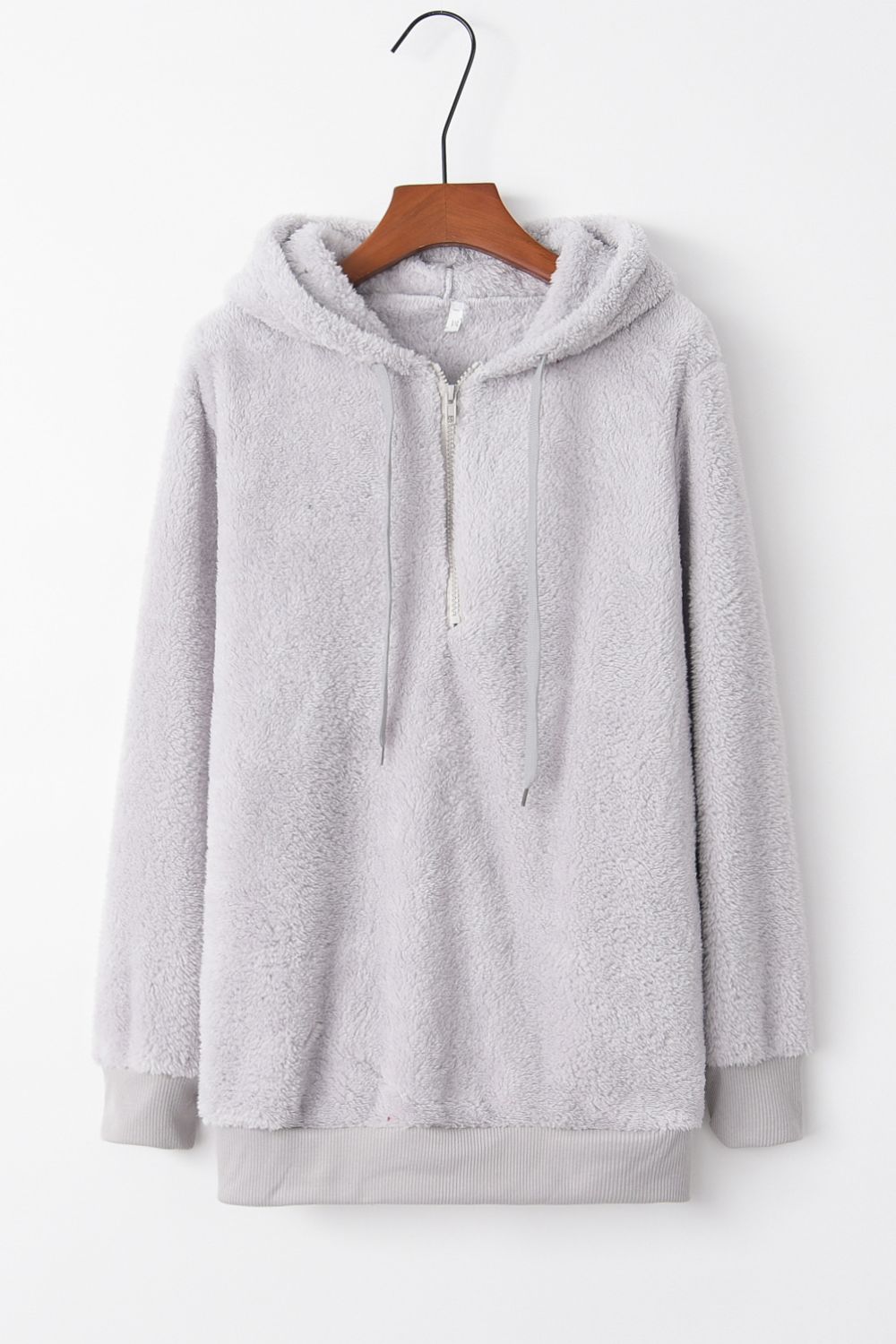 LM | Modern and versatile winter hoodie