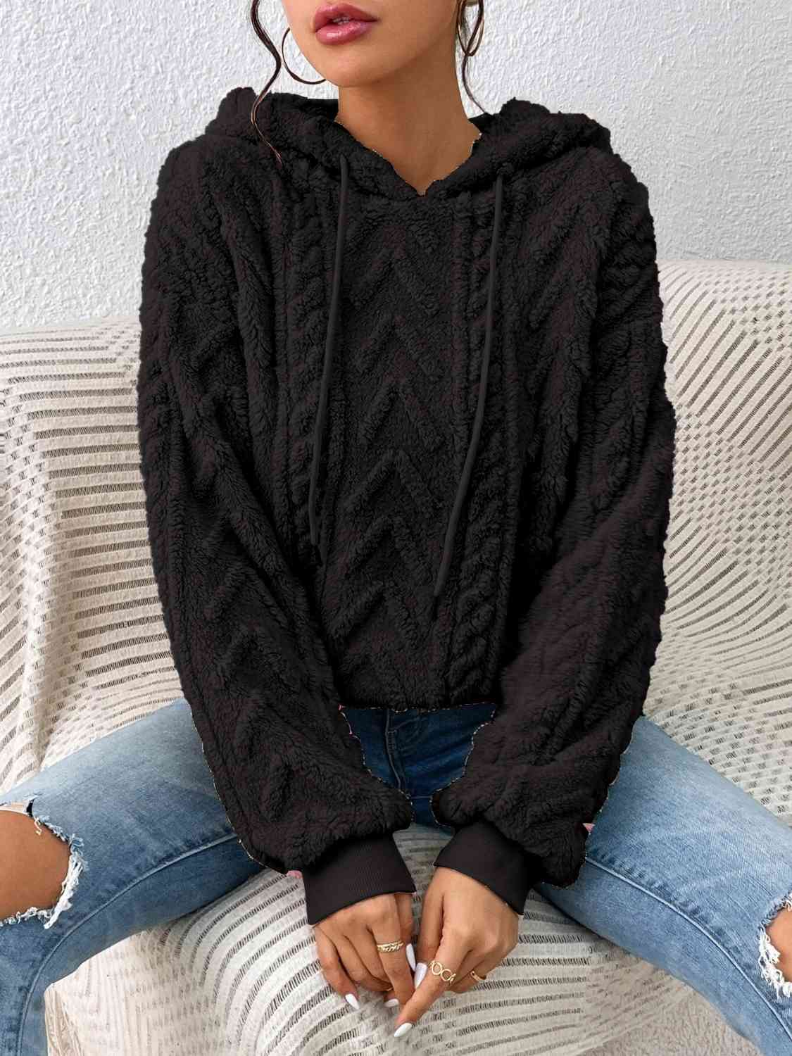LM | Casual and comfortable hoodie