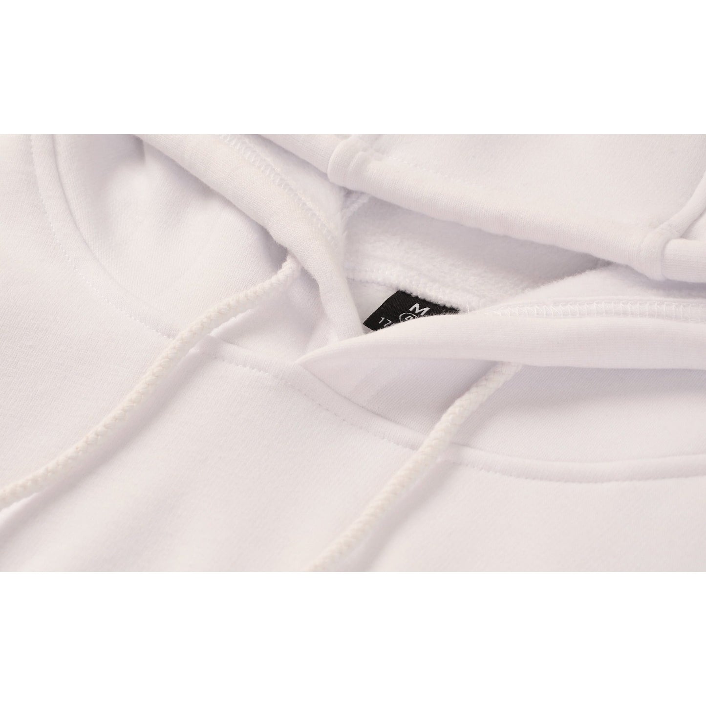 LM | Modern and comfortable winter hoodie