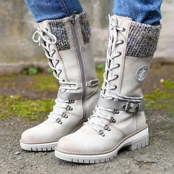 LM | Winter boots with buckles, lace and knitted pattern in the middle of the calf