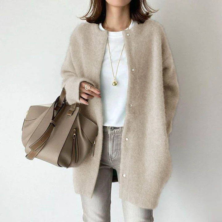 LM | Effortless and chic winter sweaters