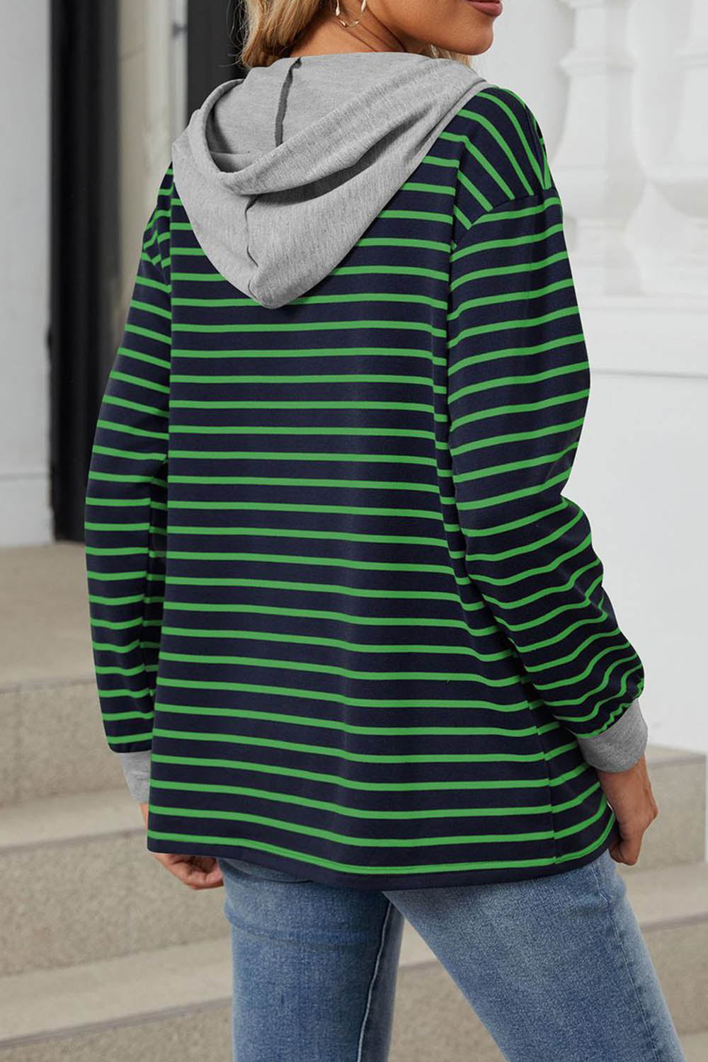 LM | Timeless and stylish hoodie