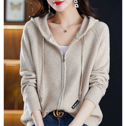 LM | Versatile and comfortable sweater