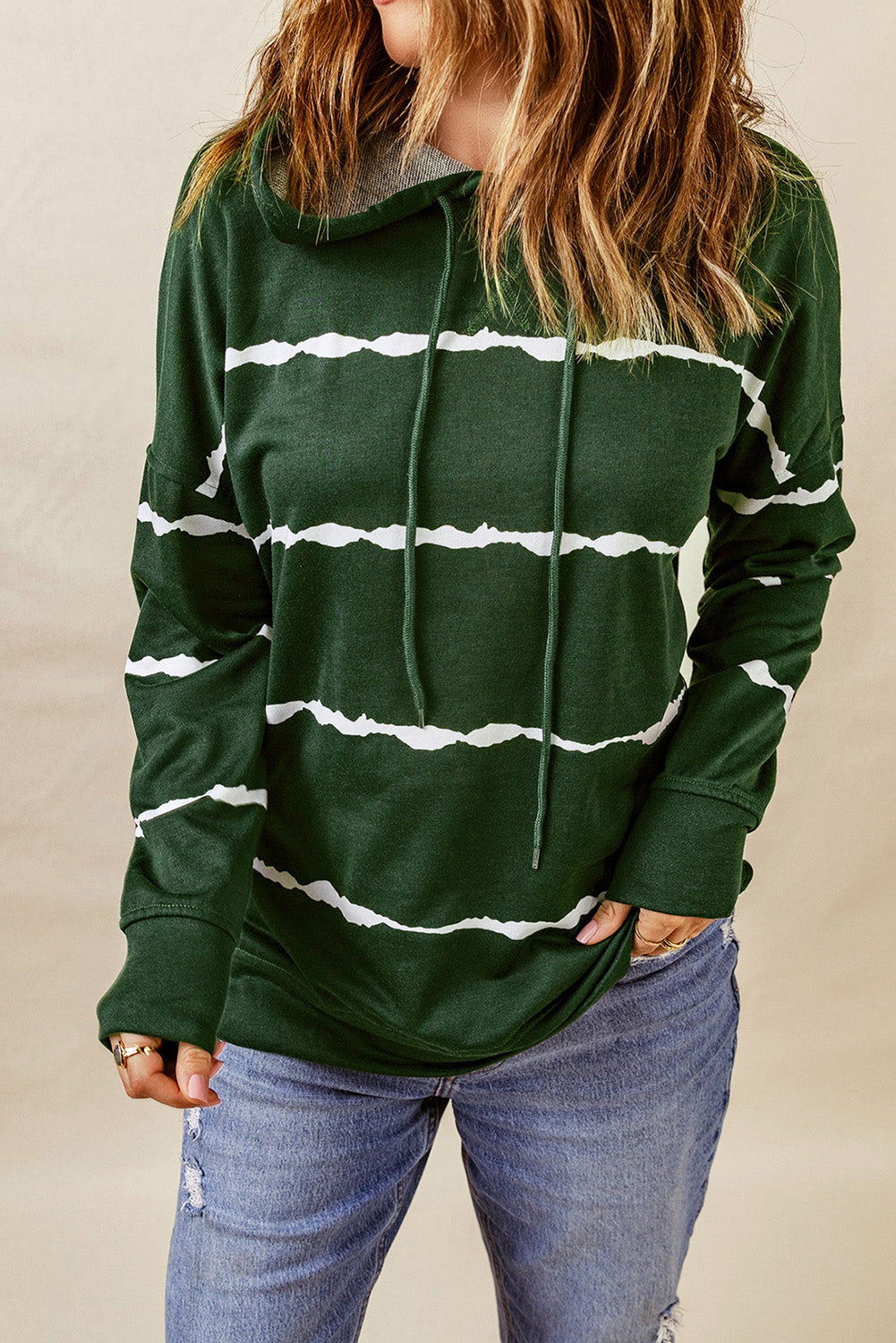 LM | Casual and fashionable hoodie