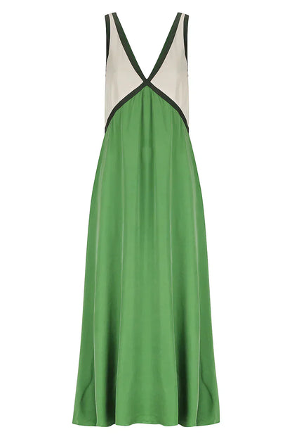LM | Lightweight maxi dress with V-neckline