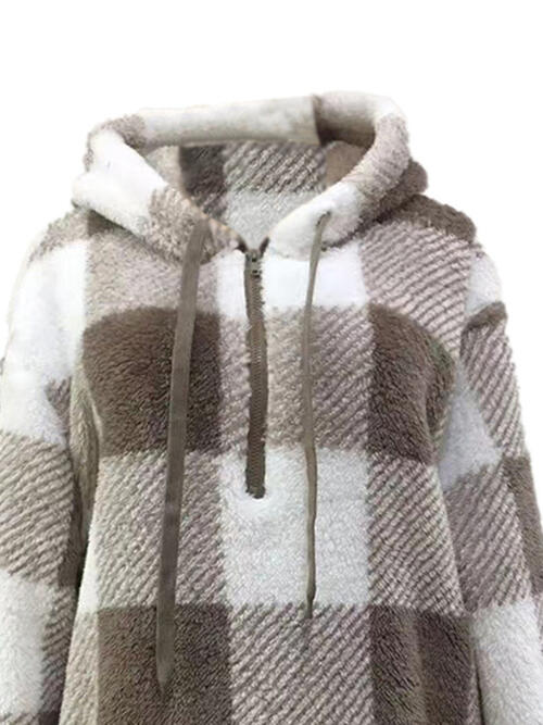 LM | Classic and stylish hoodie