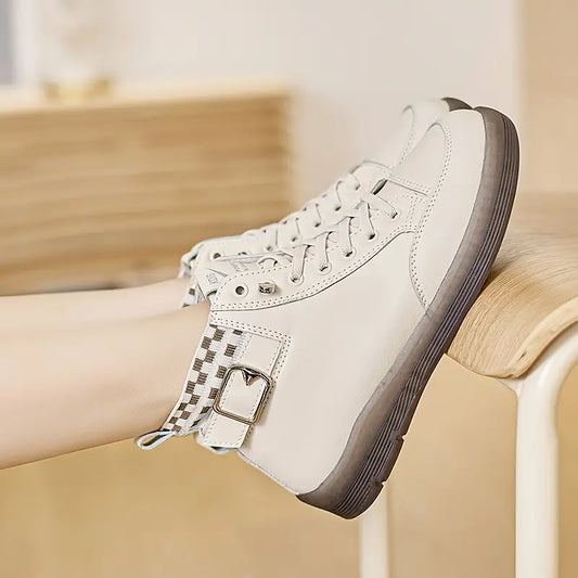 LM | ORTHOPEDIC BOOTS WITH BUCKLE STRAPS