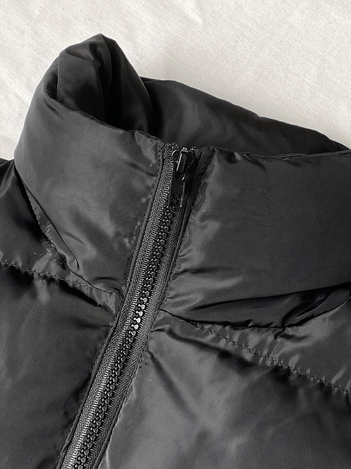 LM | Fashionable and minimalist winter jacket