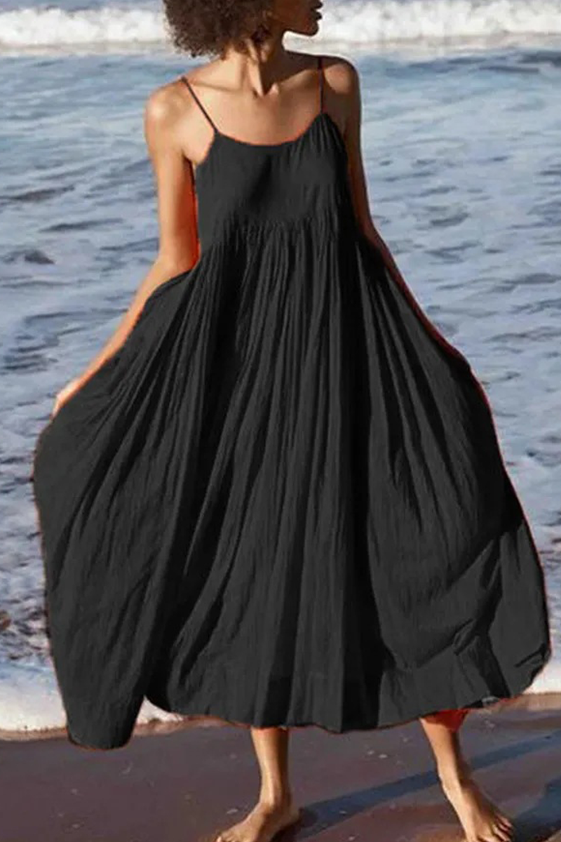 LM | Glamorous and light dress