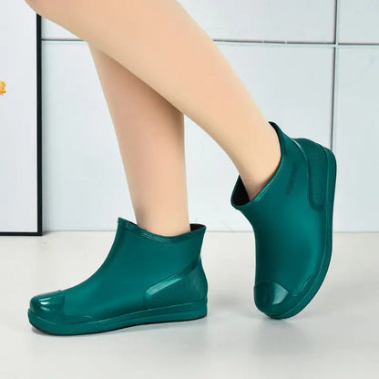 LM | WATERPROOF, NON-SLIP RAIN BOOTS