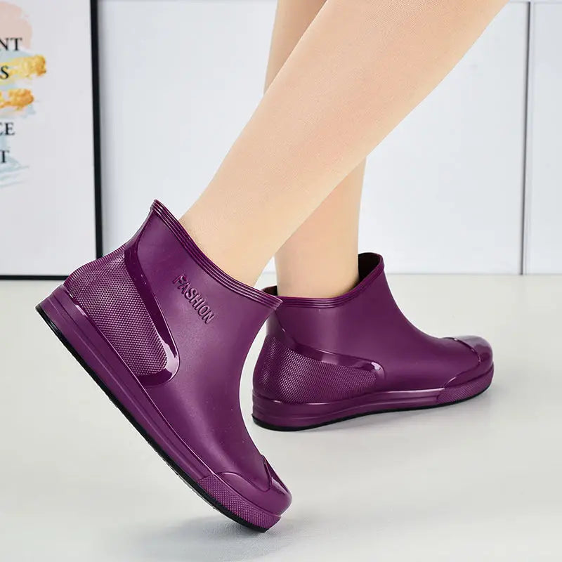 LM | WATERPROOF, NON-SLIP RAIN BOOTS
