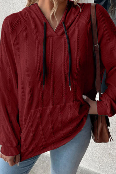 LM | Classic and comfortable hoodie