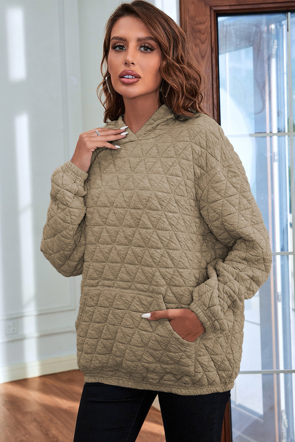 LM | Elegant and casual hoodie