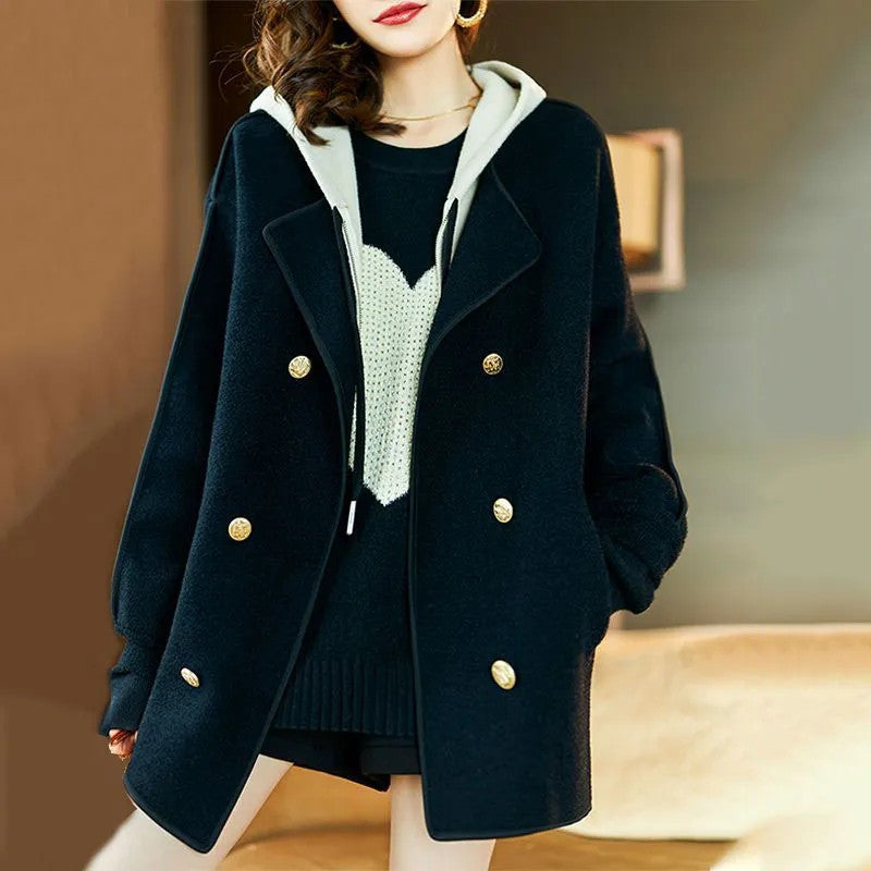 LM | Fashionable and minimalist winter jacket