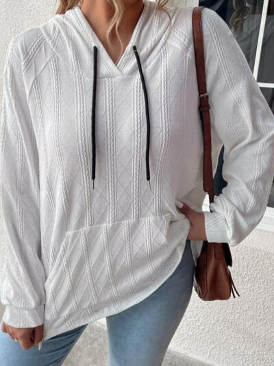 LM | Classic and comfortable hoodie