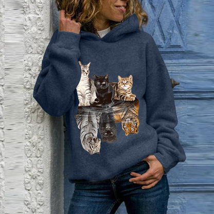 LM | Fashionable and minimalist hoodie