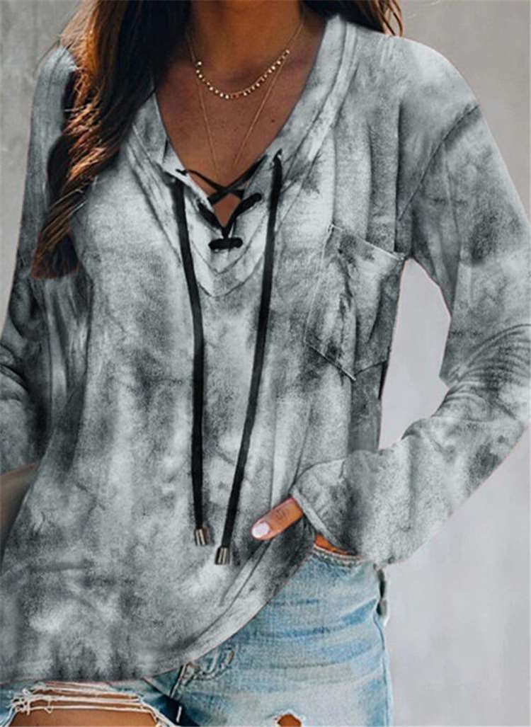 LM | Trendy and elegant winter hoodie