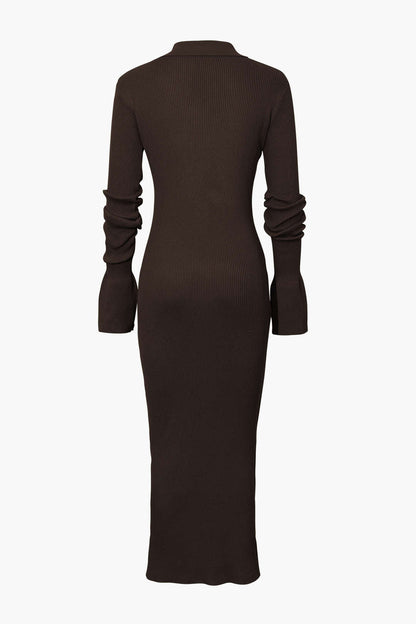 LM | Fashionable and minimalist winter dress