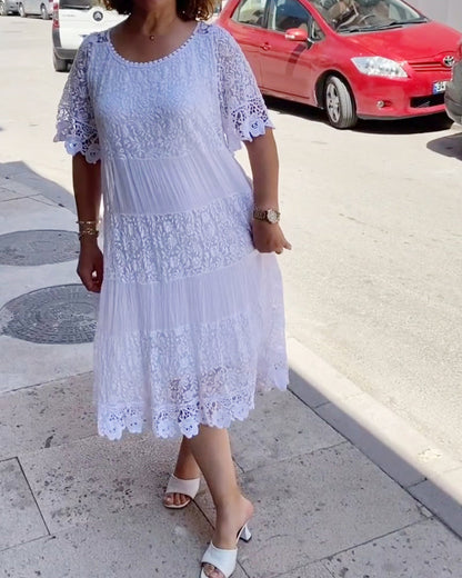 LM | Lace dress with short sleeves in one color