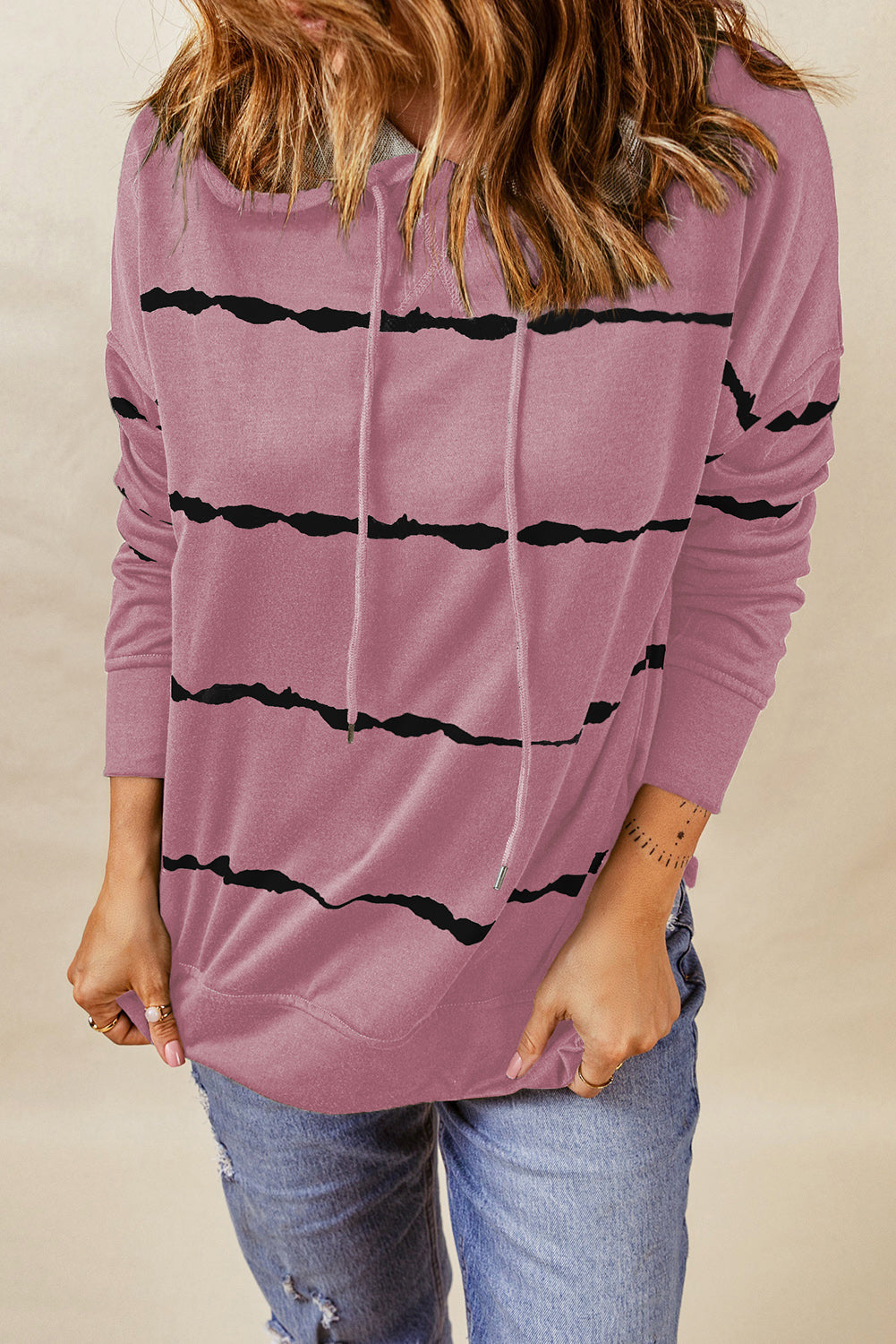 LM | Casual and fashionable hoodie