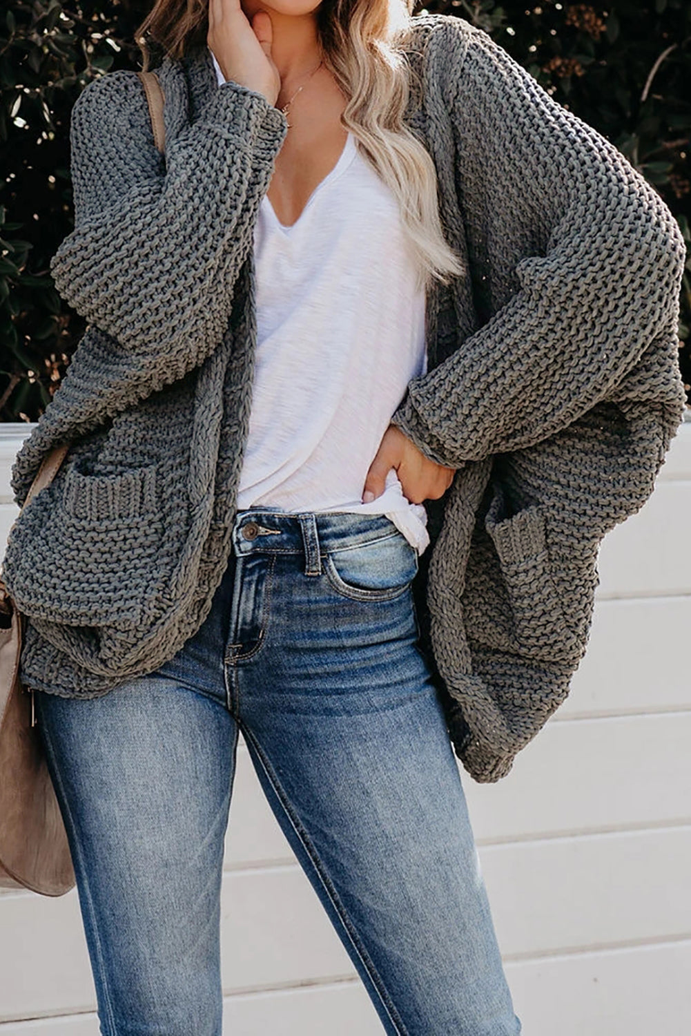 LM | Trendy and elegant winter cardigan