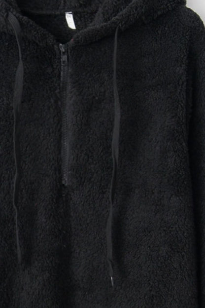 LM | Modern and versatile winter hoodie