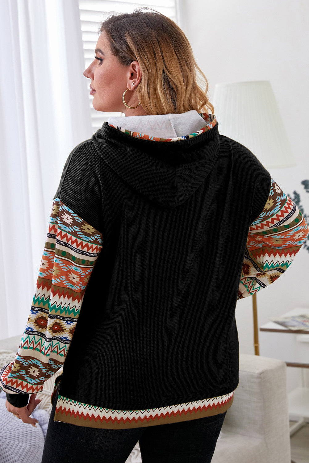 LM | Effortless and stylish winter hoodie