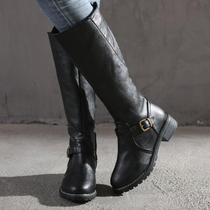 LM | Women's high boots with buckle and heel